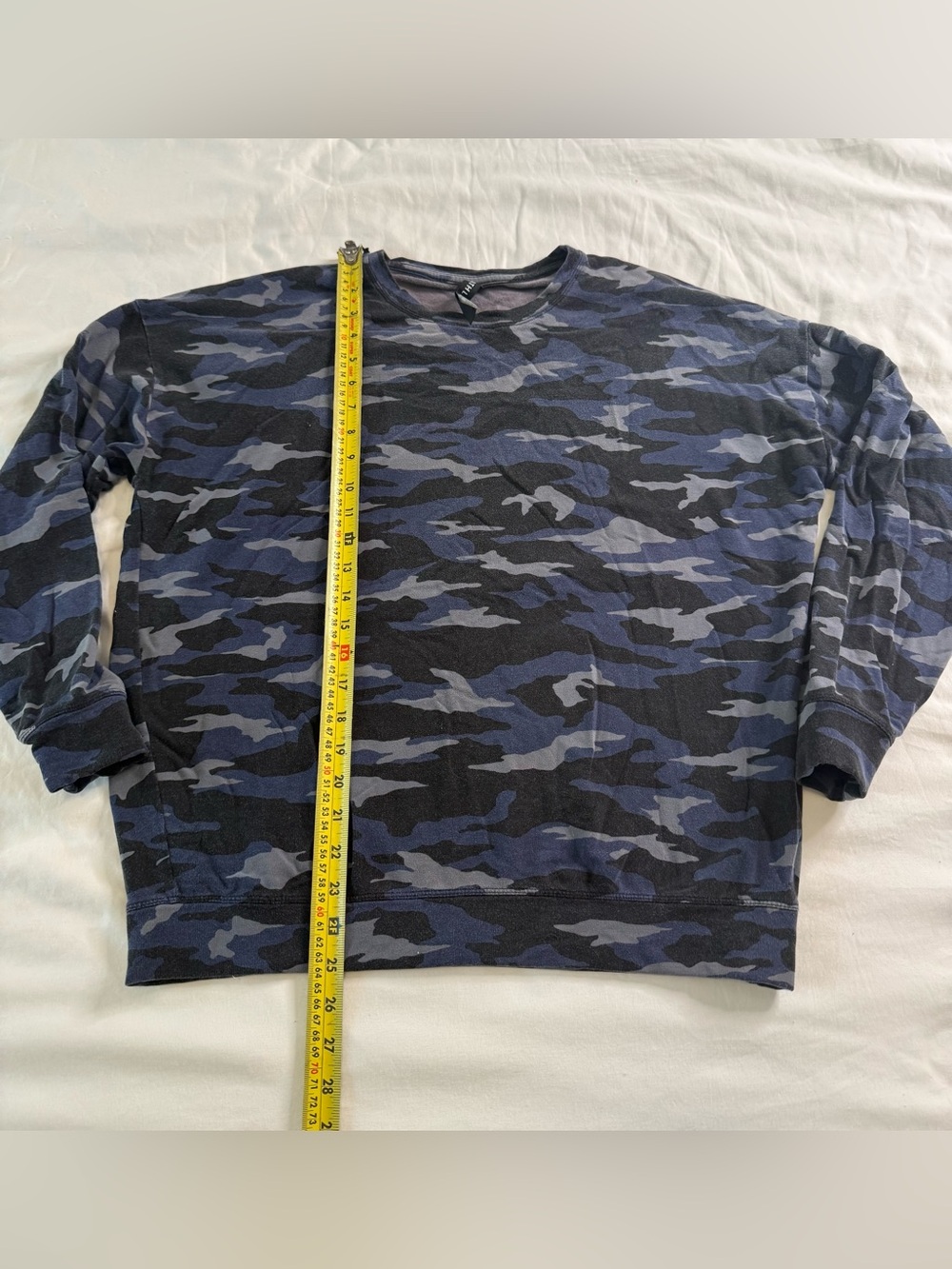 Athleta Blue Camo Soft Fleece Crewneck Sweatshirt M - Picture 7 of 10